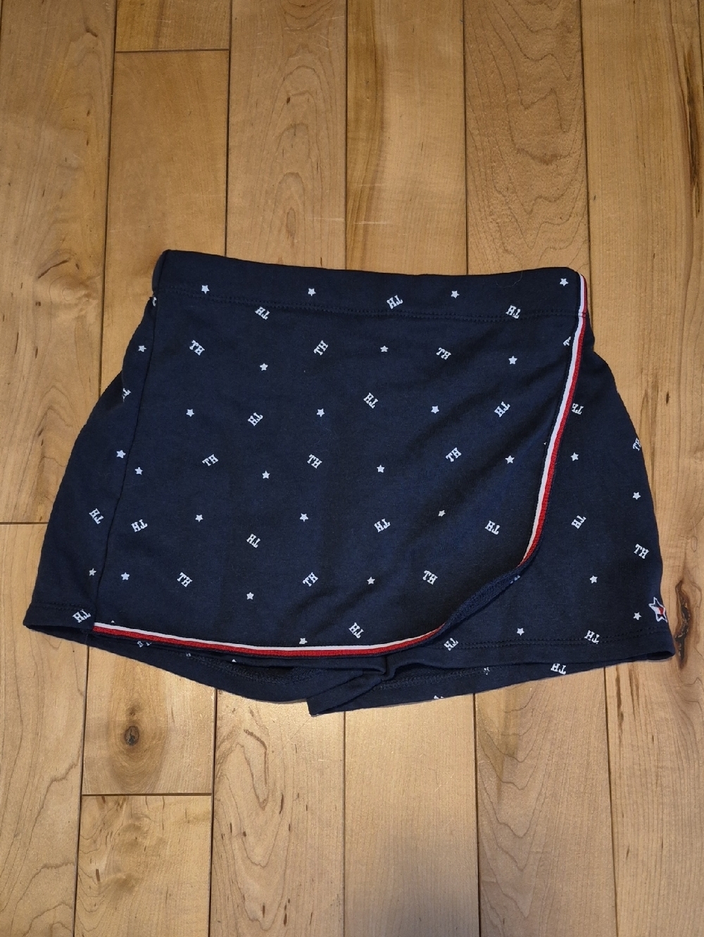Girls Size 8 Tommy Hilfiger Navy Skort